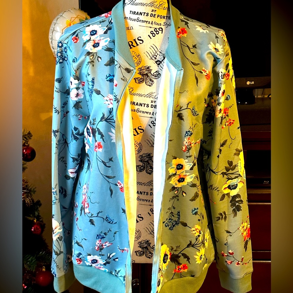 Blue XL floral jacket